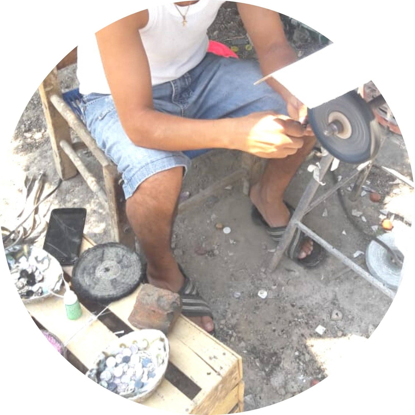 Flower Pendant Necklace - Mixed Colors