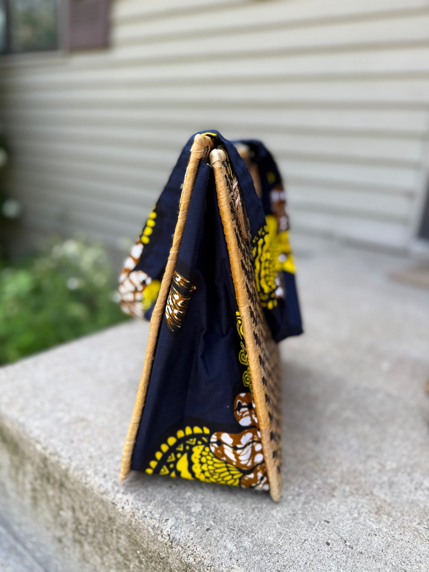 Banana Panel Pop Up Bag