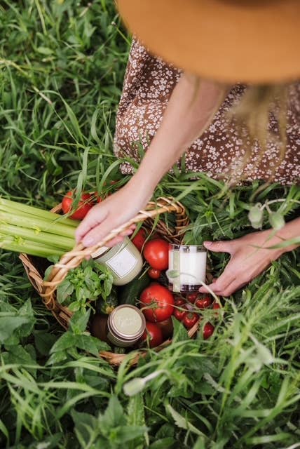 Farmers Market Travel Tin Candle