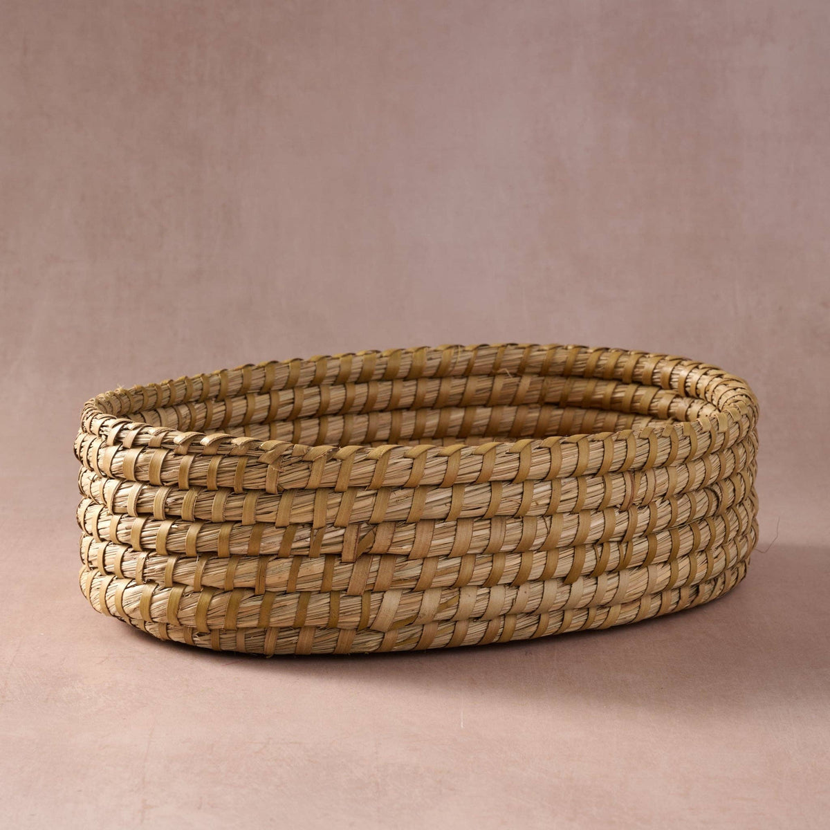 Oval Leaf Bread Warmer
