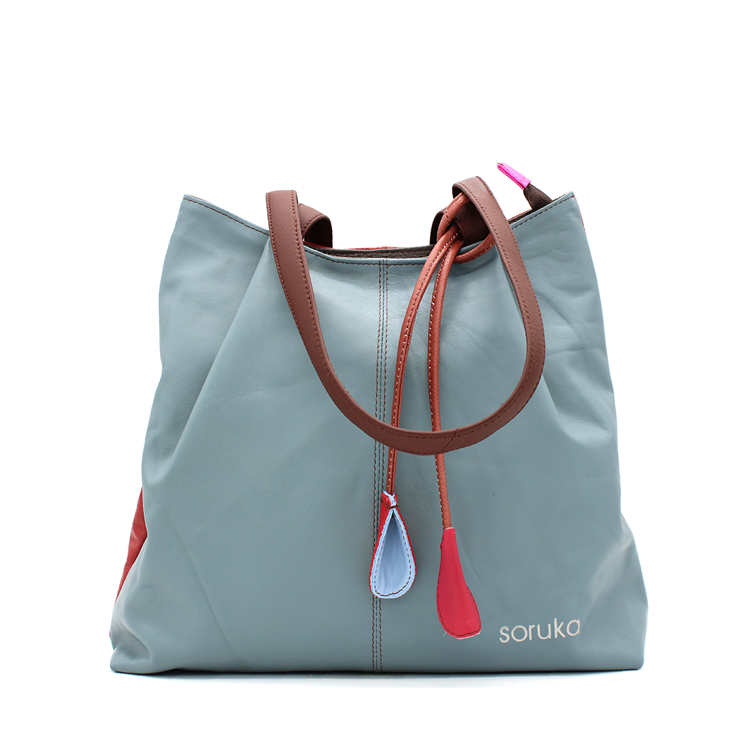 Celine  Shoulder Bag with Zipper Cloure