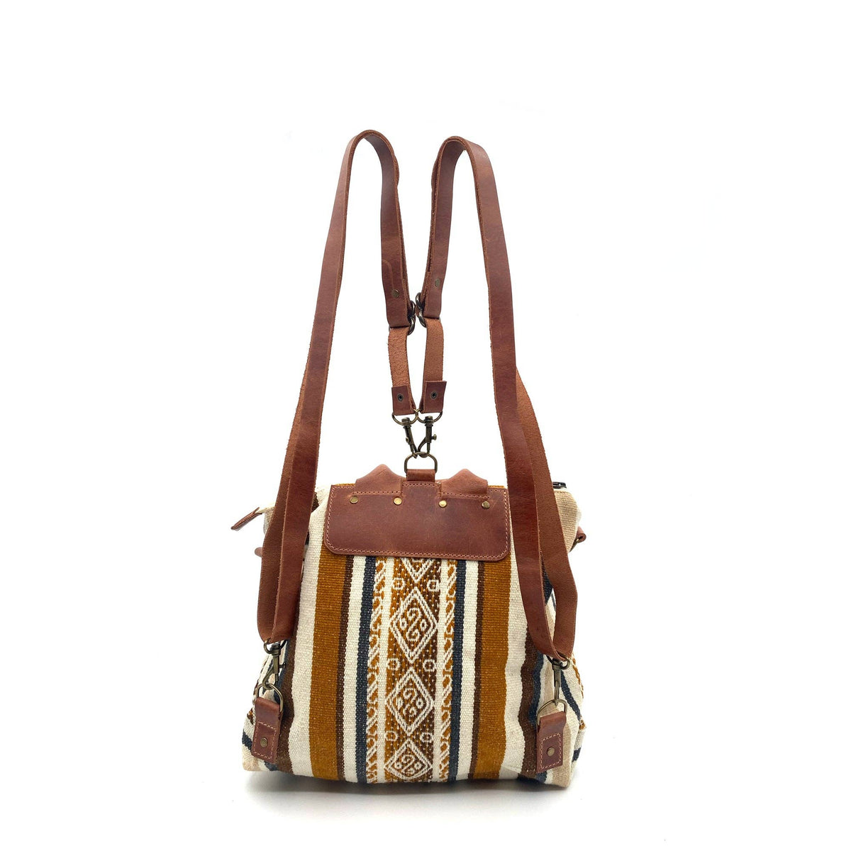 Puriq Crossbody Backpack in Alba