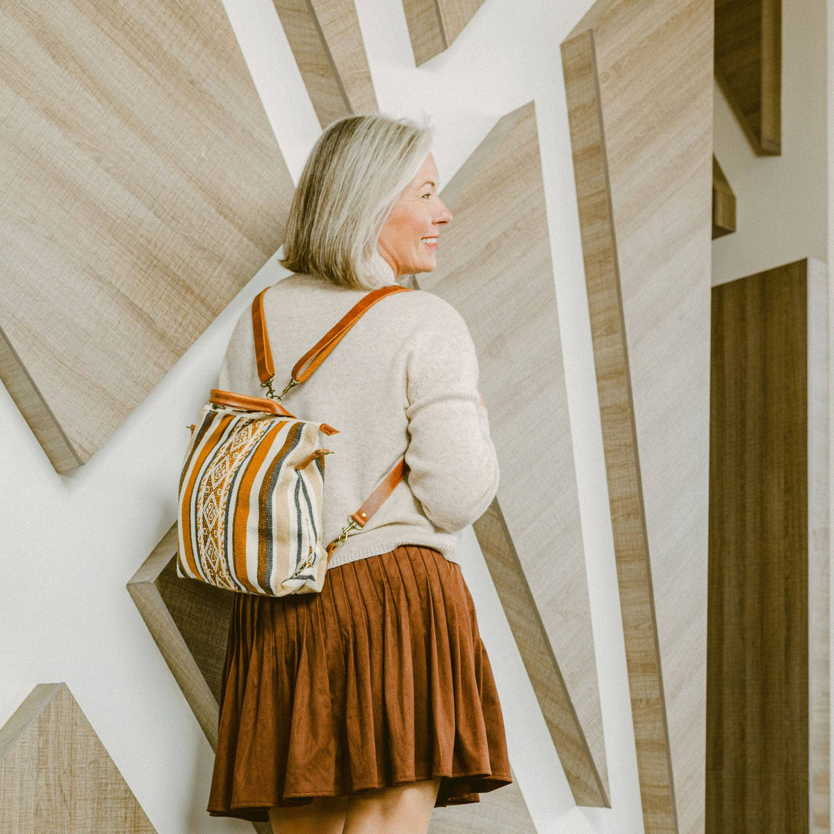 Puriq Crossbody Backpack in Alba