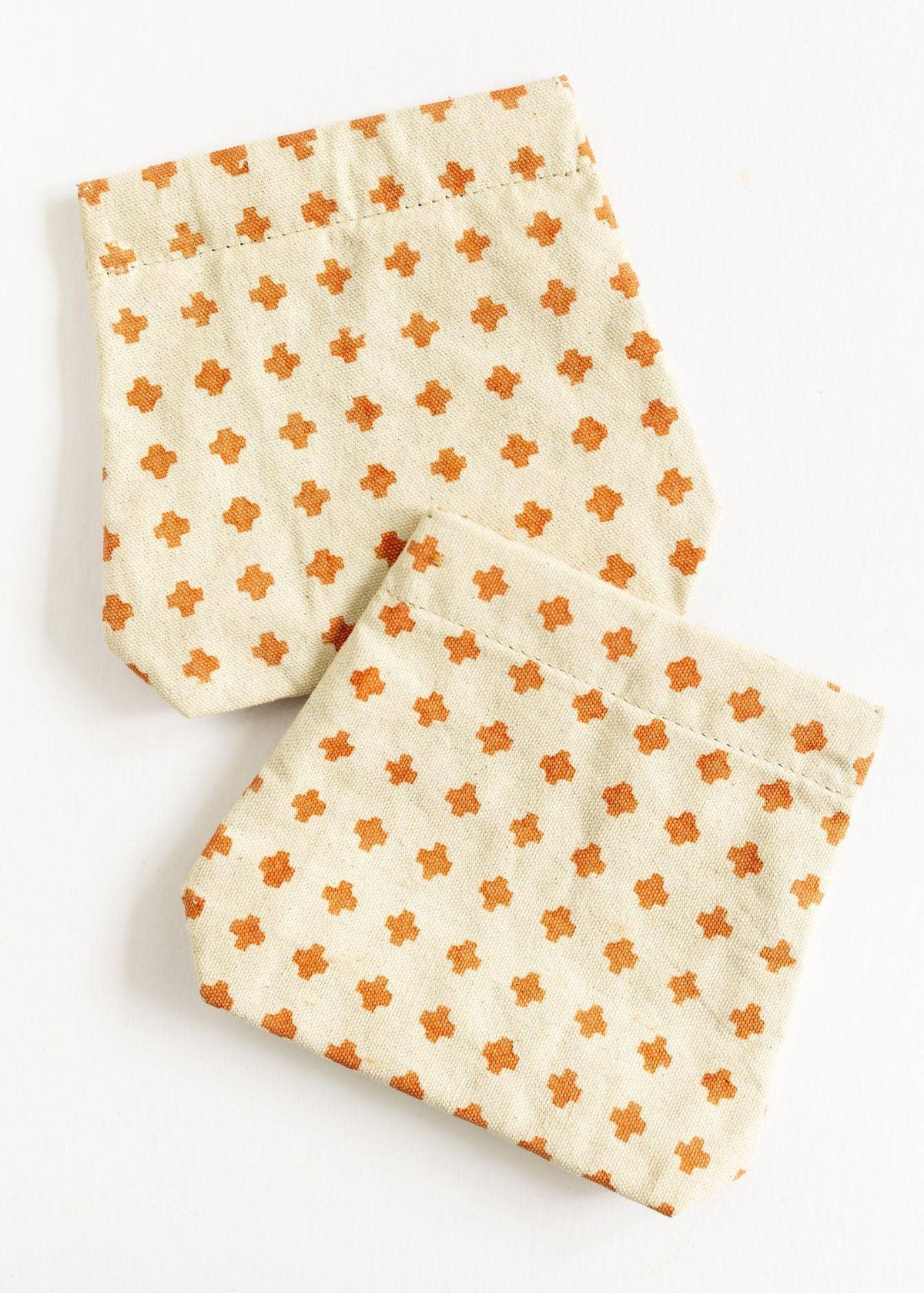 Snap Back Pouch