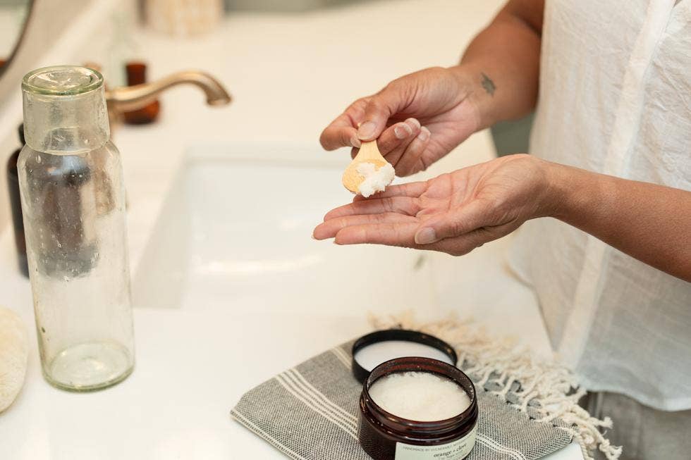 Orange + Clove | 7oz Sugar Scrub in Apothecary Jar + Spoon