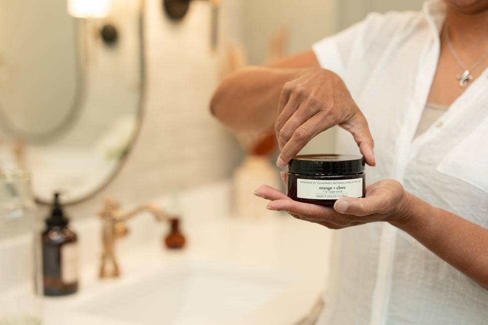 Orange + Clove | 7oz Sugar Scrub in Apothecary Jar + Spoon