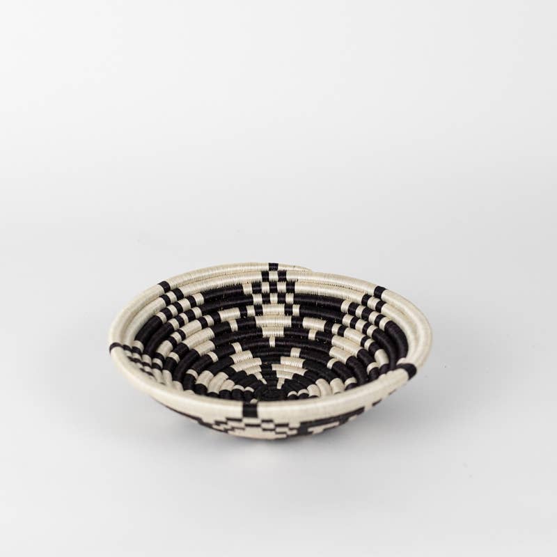 Boutique Kaleidoscope Woven Tray
