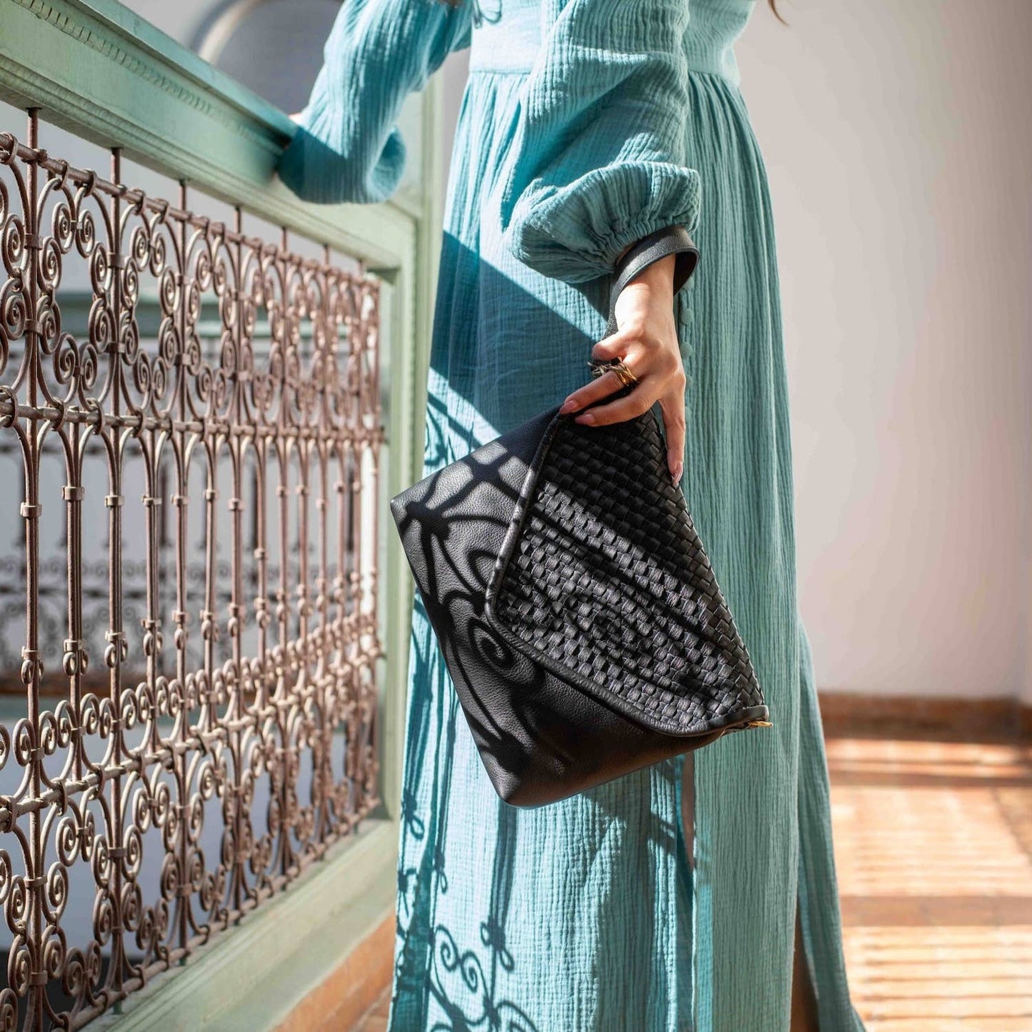 Woven Braided Leather Everyday Bag–Lightweight