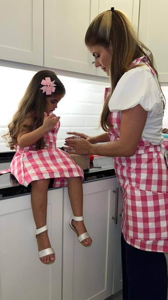 Girls Pink Check Apron