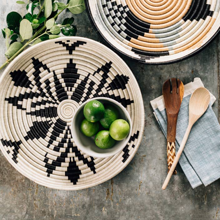 Cactus Blossom 16” Woven Tray