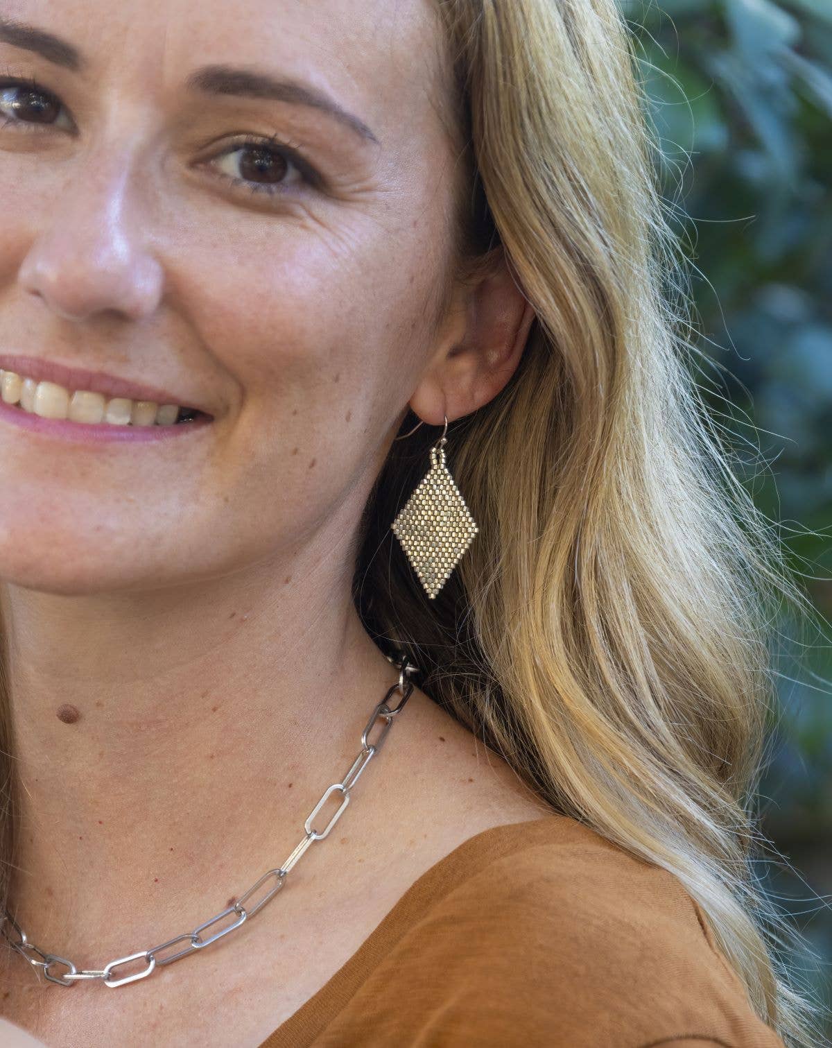 Darlyne Earrings