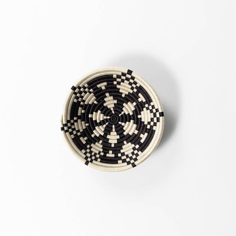 Boutique Kaleidoscope Woven Tray